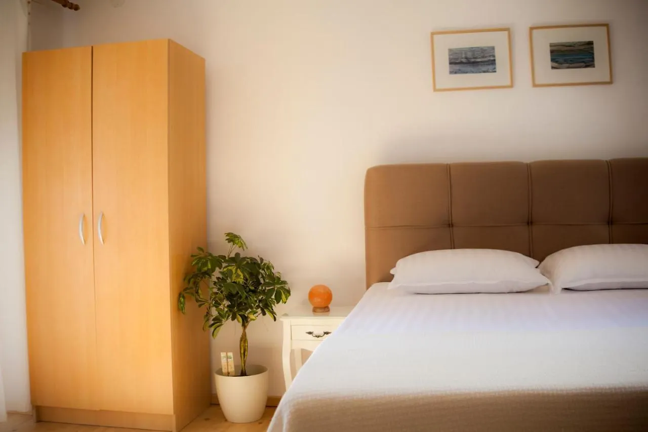 Amarilis Rooms Grožnjan Pensionat